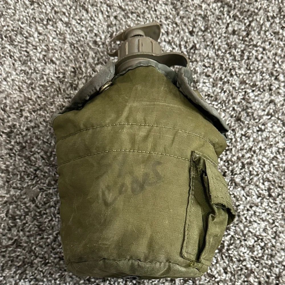 Vintage Handcrest Military Green Canteen with Cover
